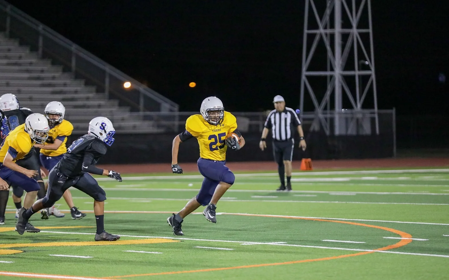 Football, running back and athletes